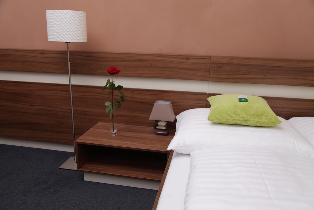 Primus Hotel & Apartments Viena Quarto foto